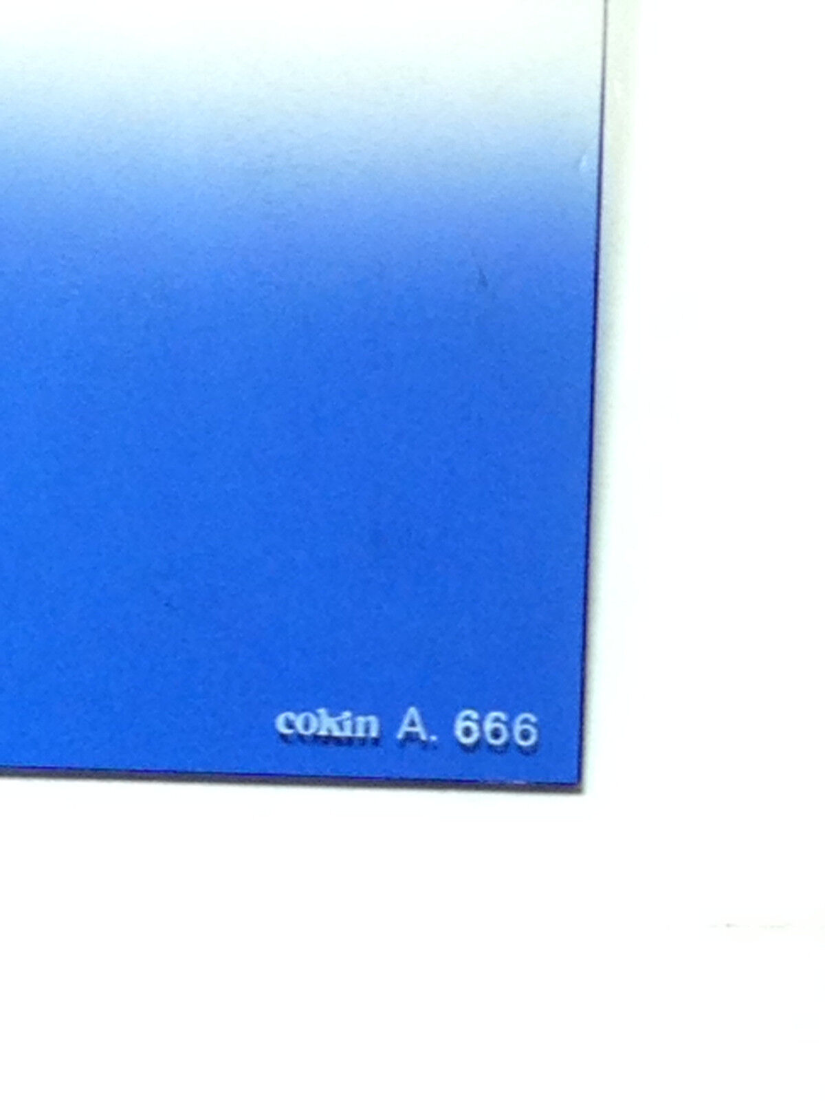 Cokin Gradual Fluo Blue Filter #666