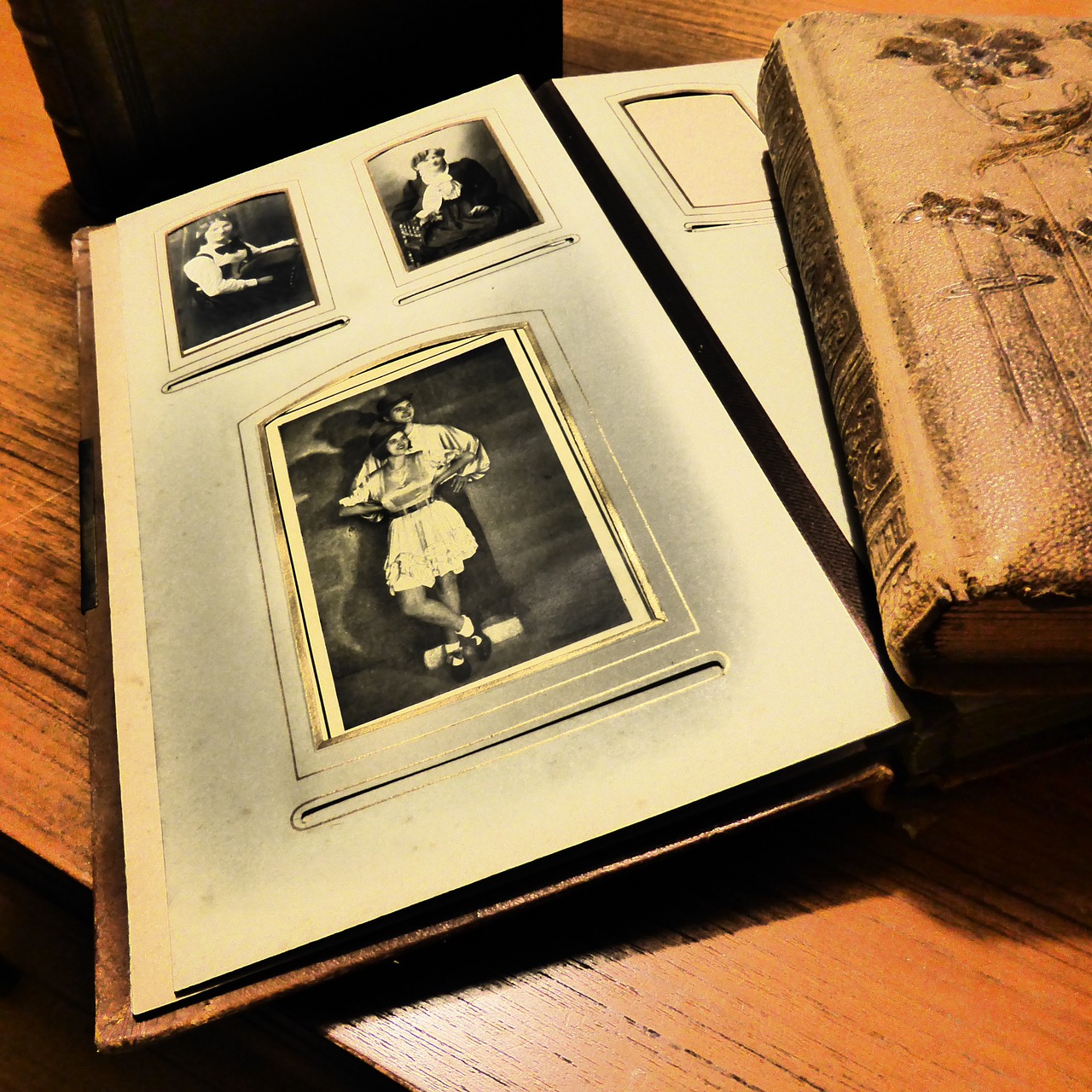 The Art of Print: Creating Family Photo Albums