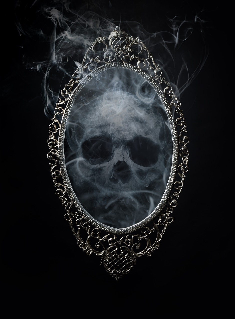 Combine smoke and mirrors for surreal and abstract effects